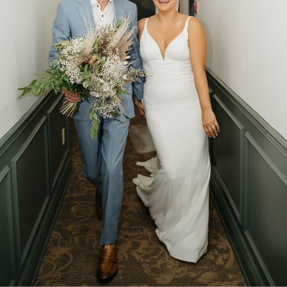 Stella York Wedding Dress 7290 - Picture 1 of 6